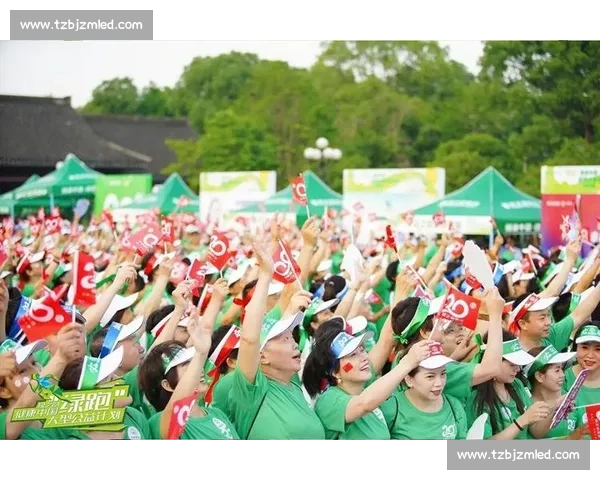 城市晨光中的速度与坚持全民跑步赛事纪实故事青春梦想与挑战同行