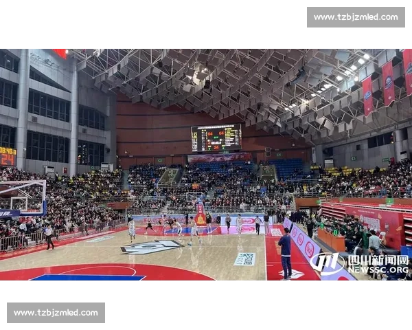 激情对决篮坛巅峰赛场激烈碰撞精彩瞬间不断上演