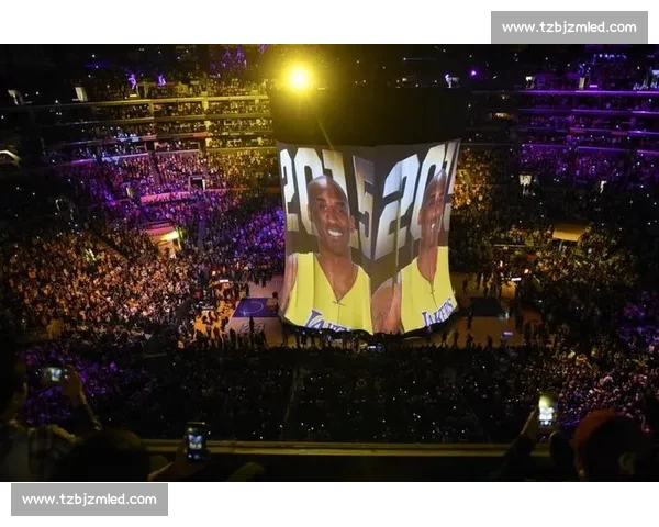 告别与不朽交织的夜晚科比最后一战书写传奇终章在斯台普斯中心