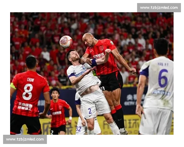 中超联赛十四轮战罢格局初现争冠保级形势球队表现与积分走势深度解读 中超联赛十四轮战罢格局初现争冠保级形势球队表现与积分走势深度解读